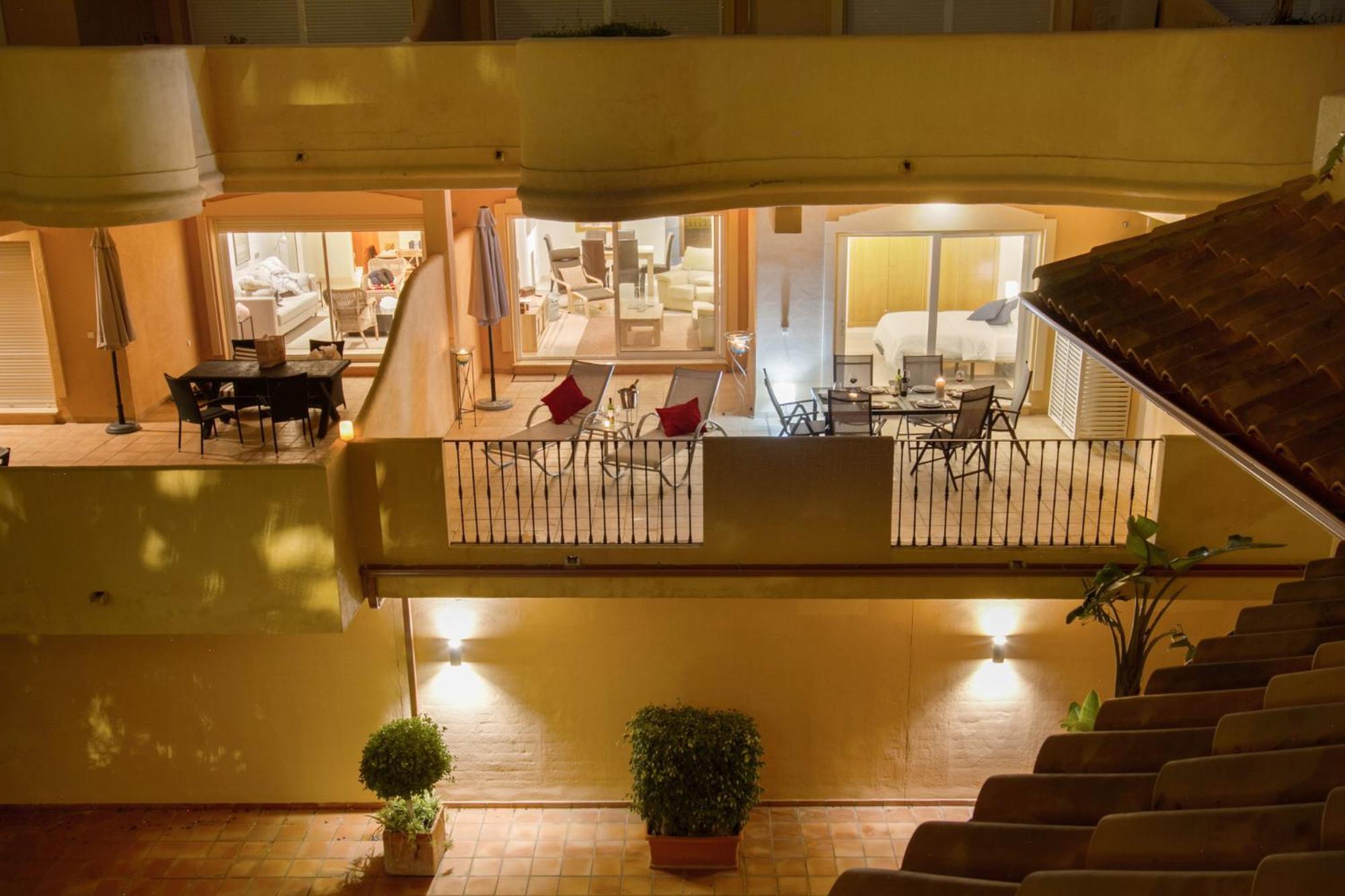 Aloha Hill Club Lluxury 5 Star Golf Resort Near Puerto Banus And マルベーリャ エクステリア 写真