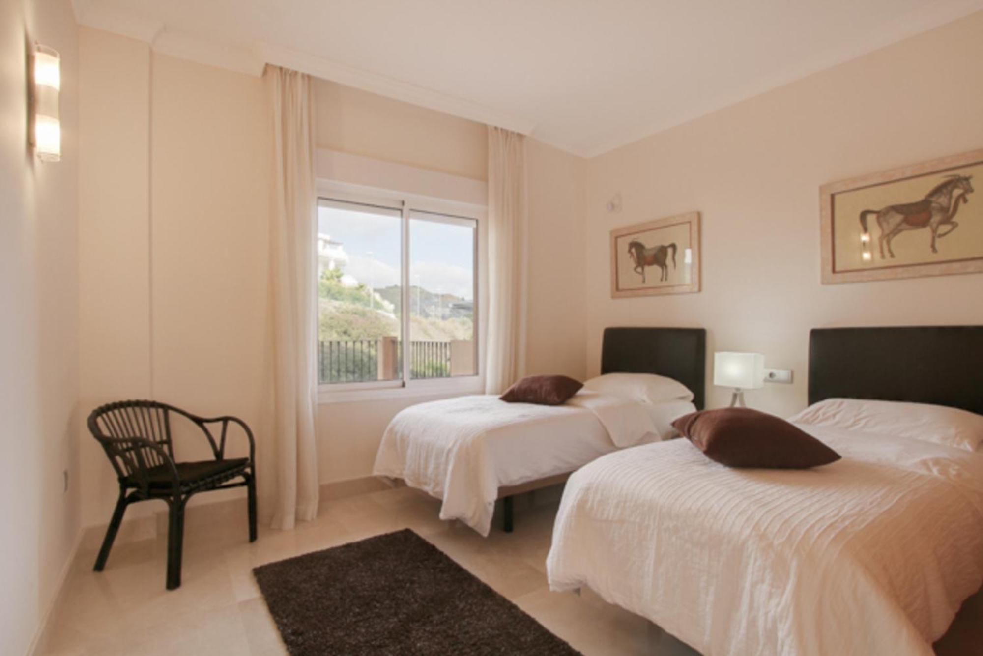 Aloha Hill Club Lluxury 5 Star Golf Resort Near Puerto Banus And マルベーリャ エクステリア 写真