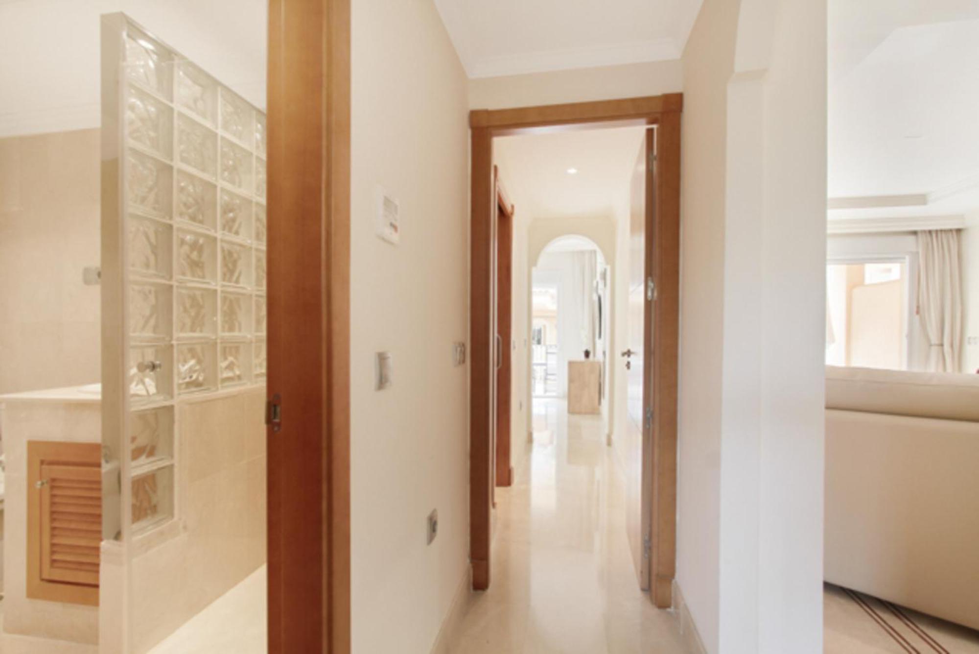 Aloha Hill Club Lluxury 5 Star Golf Resort Near Puerto Banus And マルベーリャ エクステリア 写真